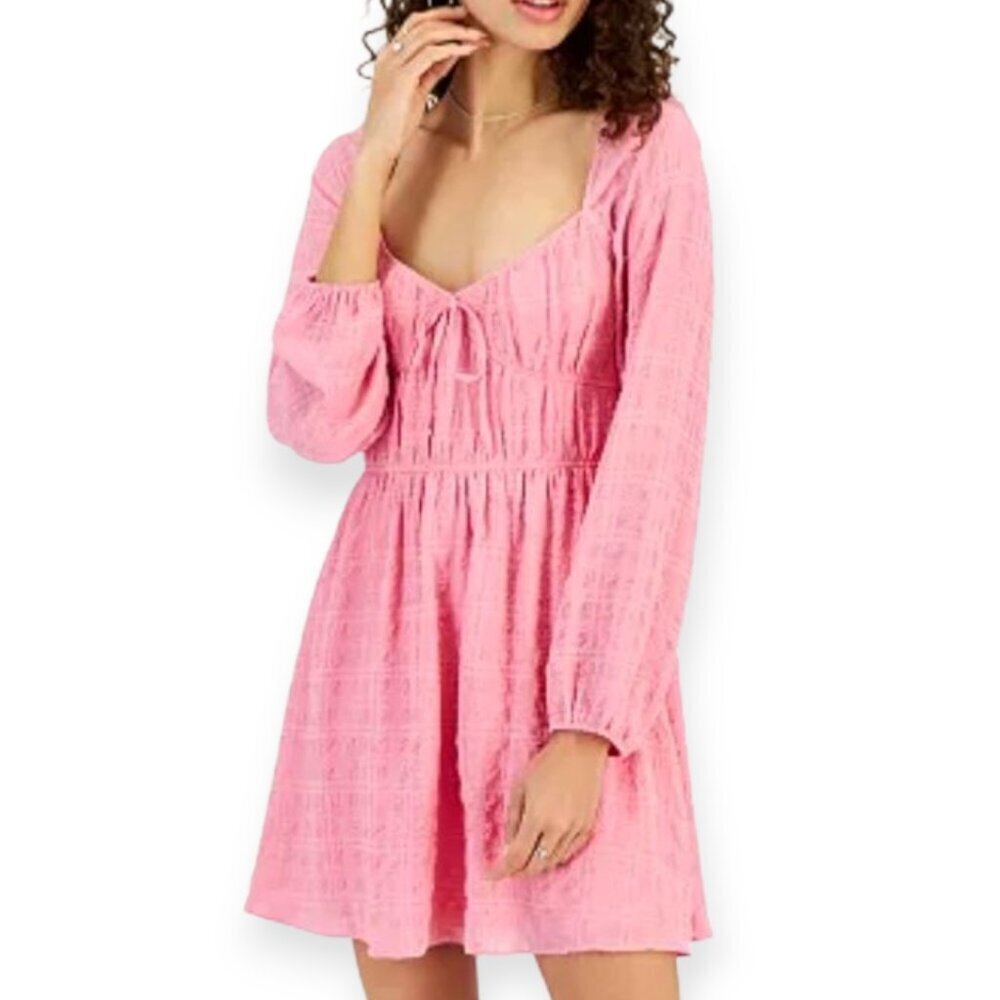 Kingston Grey Pink Smocked Sweetheart Neckline Long Sleeve Dress Medium